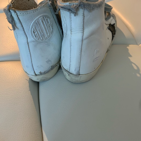 Golden Goose Sneakers - Picture 3 of 7